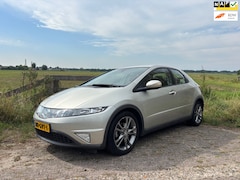 Honda Civic - 1.4 Comfort, AUTOMAAT, Lees tekst
