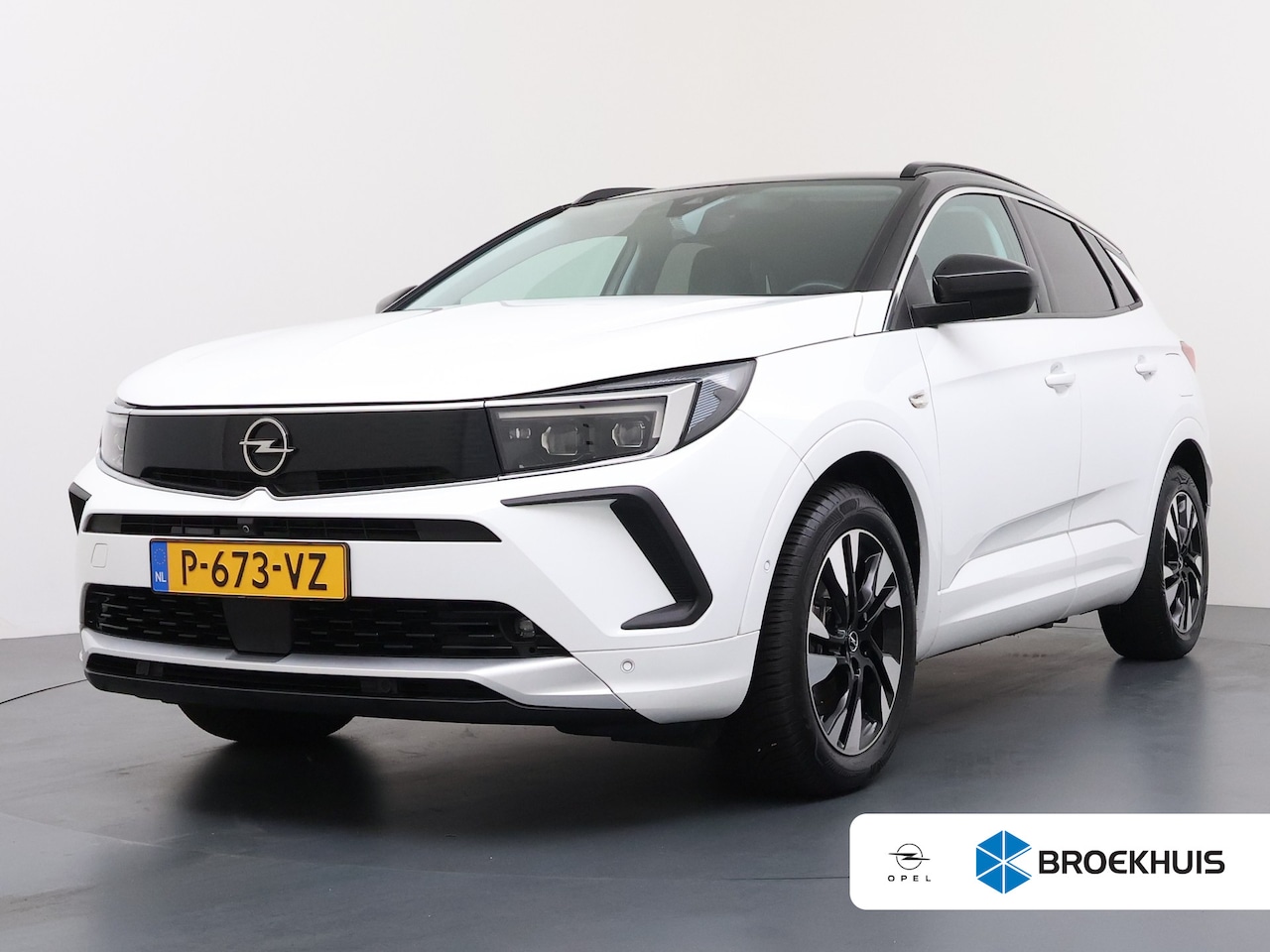 Opel Grandland - 1.6 Turbo Plug-In Hybrid Ultimate | Achteruitrijcamera | Alcantara bekleding | Cruise cont - AutoWereld.nl