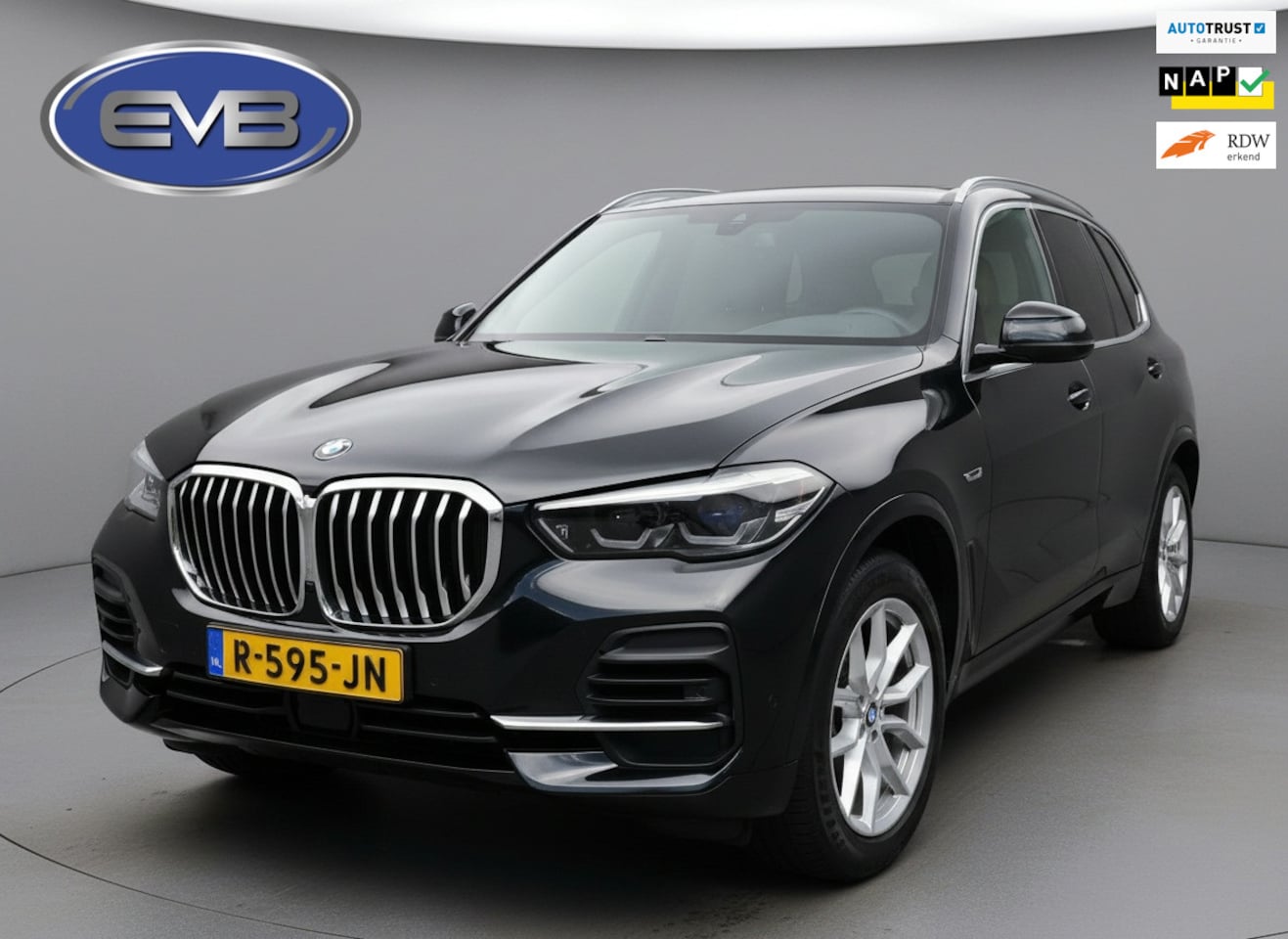 BMW X5 - XDrive45e High Executive, luchtvering luxe,lederen interieur, 1 e eigenaar, Origineel Nede - AutoWereld.nl