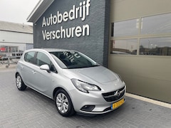 Opel Corsa - 1.2 4 cilinder parkeersensoren achter airco