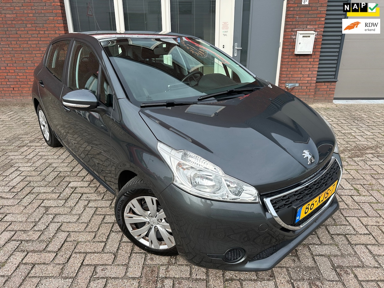 Peugeot 208 - 1.4 VTi Active / Airco / Cruise / NAP / 5DRS / MF Stuur - AutoWereld.nl