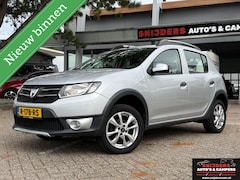 Dacia Sandero Stepway - 0.9 TCe Lauréate navi airco pdc