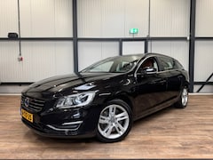 Volvo V60 - 2.4 D6 AWD / SUMMUM / AD. CRUISE / LEDER / Inruil Koopje ?