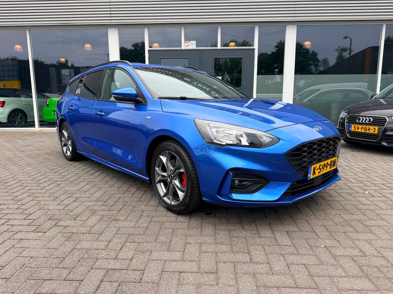 Ford Focus Wagon - 1.0 Hybrid ST Line X Business/Digi Dash/Camera/Trekhaak/Volle Auto!!! - AutoWereld.nl