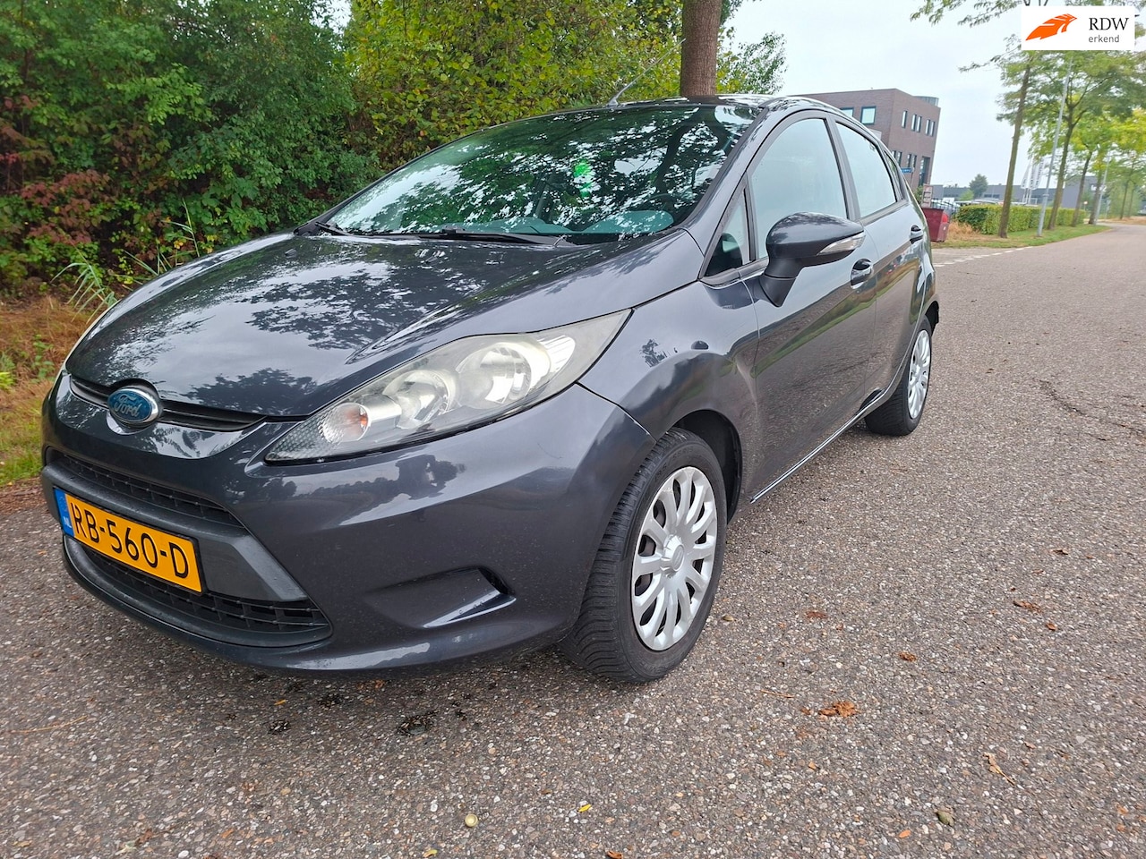 Ford Fiesta - 1.25 Ghia zeer leuk wagentje - AutoWereld.nl