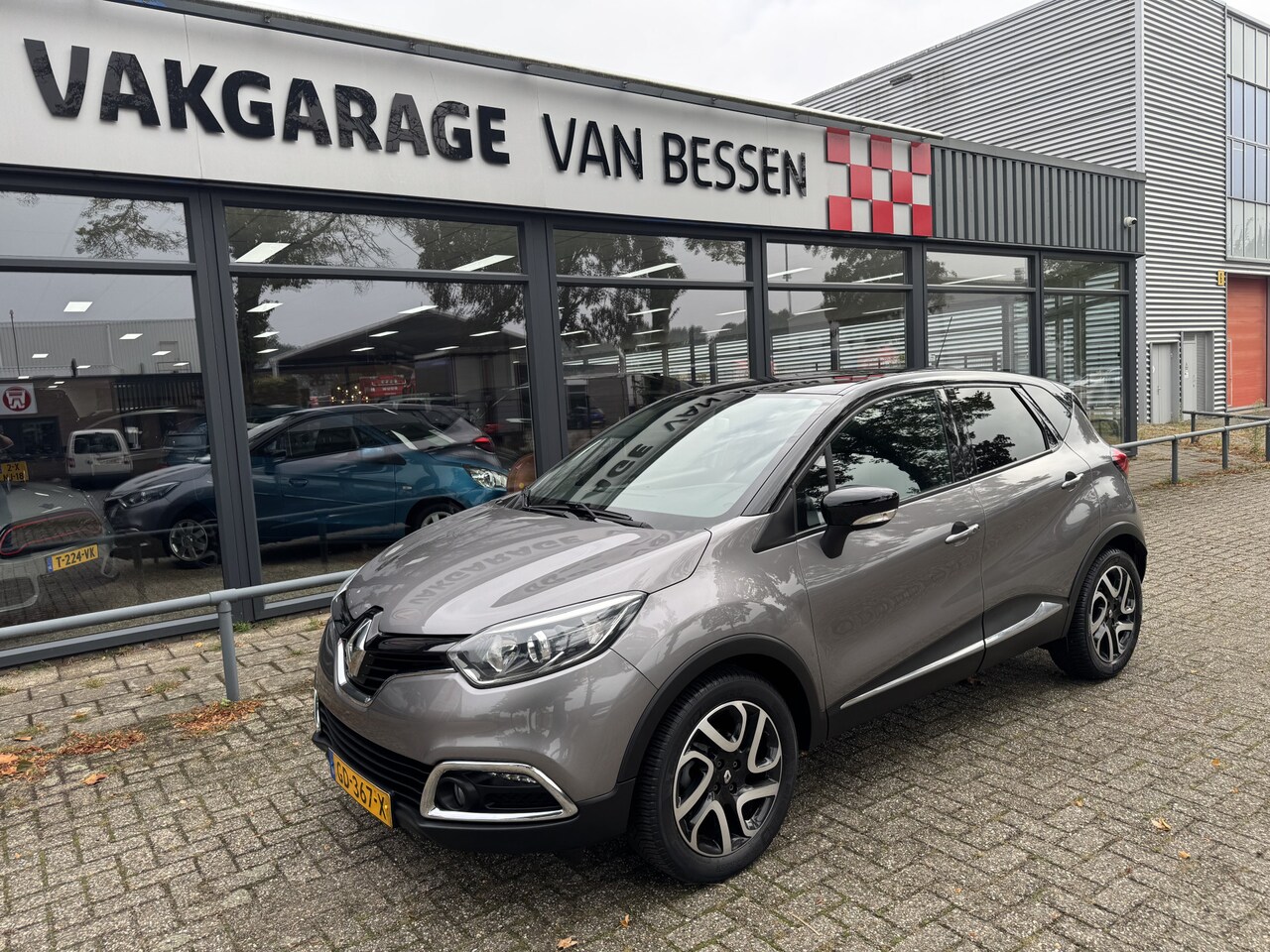 Renault Captur - 0.9 TCe Dynamique CAMERA-TREKHAAK - AutoWereld.nl