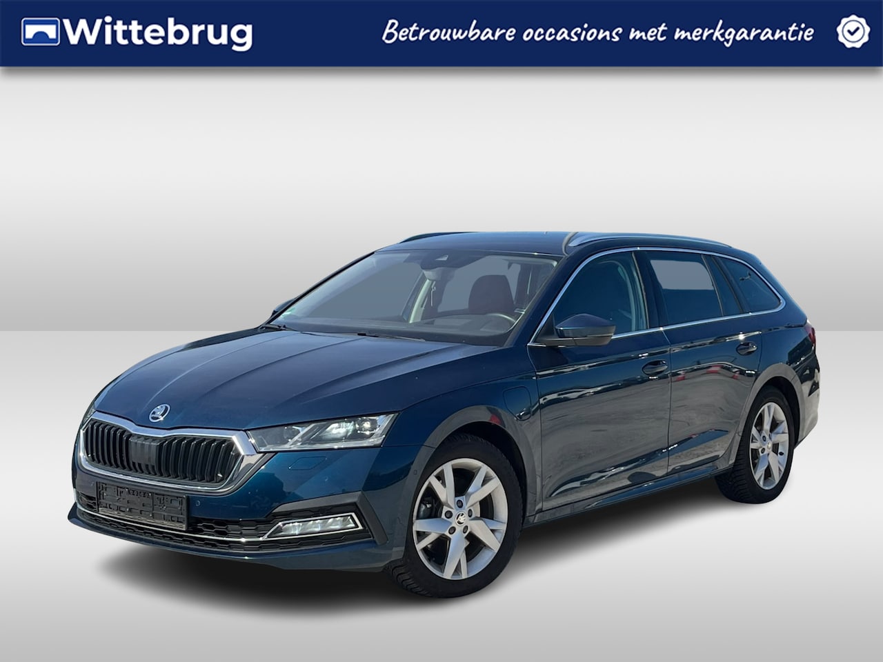 Skoda Octavia Combi - 1.4 TSI iV PHEV Business Edition / Trekhaak / Achteruitrij camera / Head-up Display / Ele - AutoWereld.nl