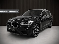 BMW X1 - sDrive18i Executive Edition | Stoelverwarming | Head-Up Display | Cruise Control | Parkeer