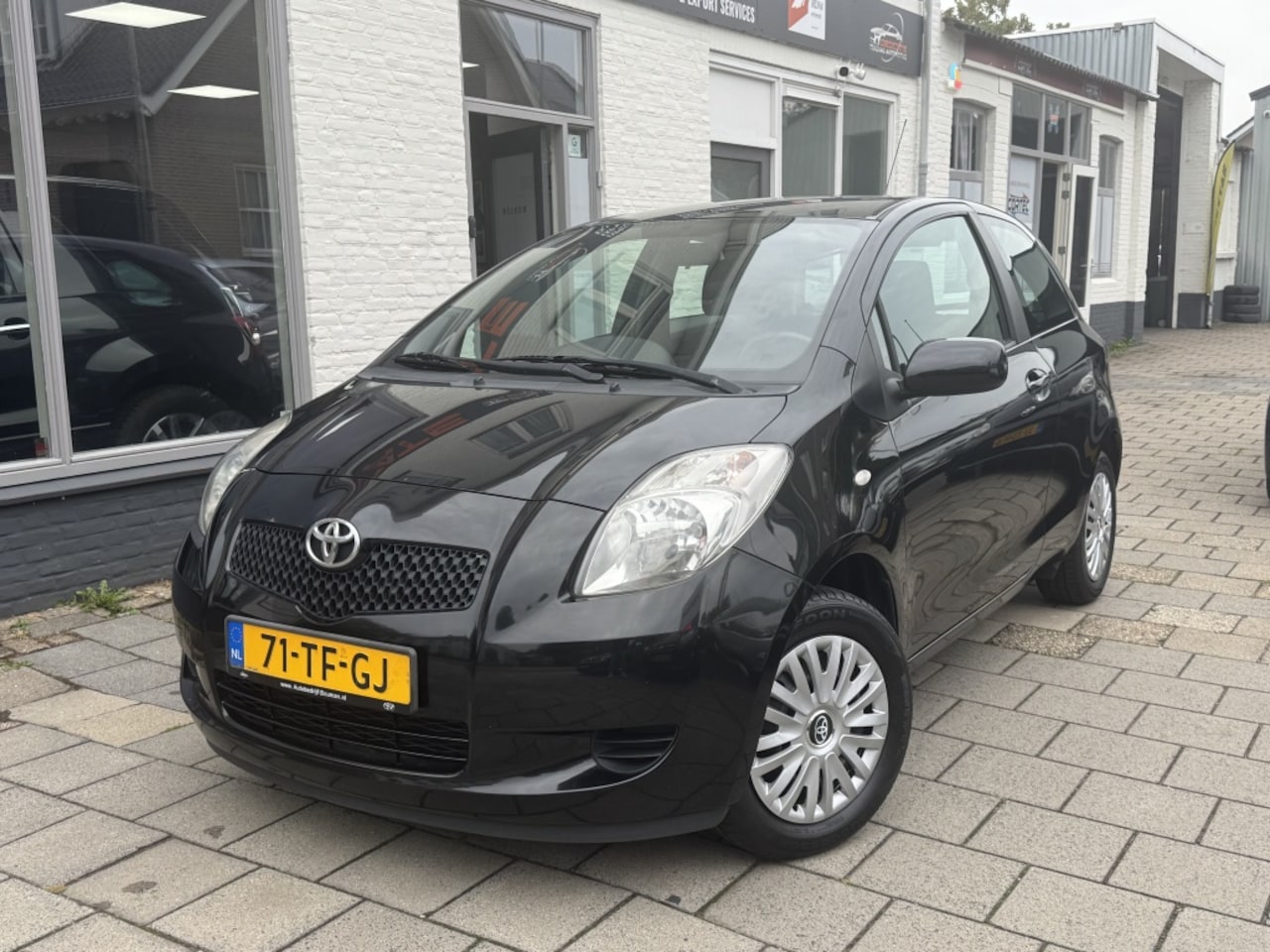 Toyota Yaris - 1.0 VVTi Sol*1ste-Eig*Dealer-Ond*NAP* - AutoWereld.nl
