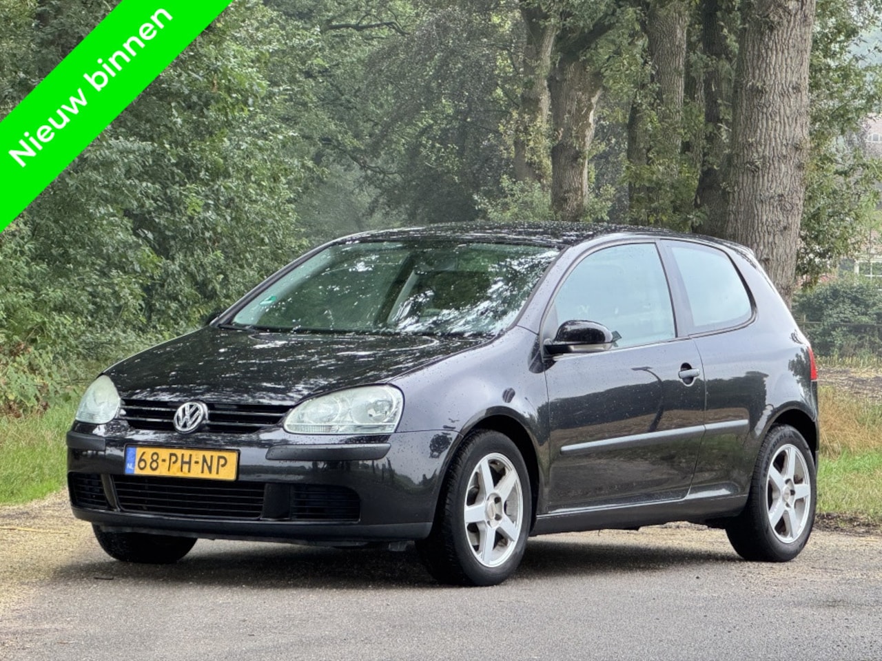 Volkswagen Golf - 1.4 Trendline apk 3-27 nap - AutoWereld.nl