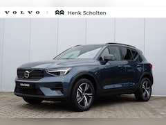 Volvo XC40 - B4 Plus Dark | Trekhaak | Panoramadak | Verwarmbare voorstoelen, voorruit en stuurwiel | A