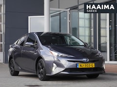 Toyota Prius - 1.8 First Edition | Automaat| Head up display | Stoelverwarming | Achteruitrijcamera | Ada