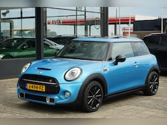 MINI 3-Deurs - 2.0 Cooper S Chili Serious Business | Pano | LED