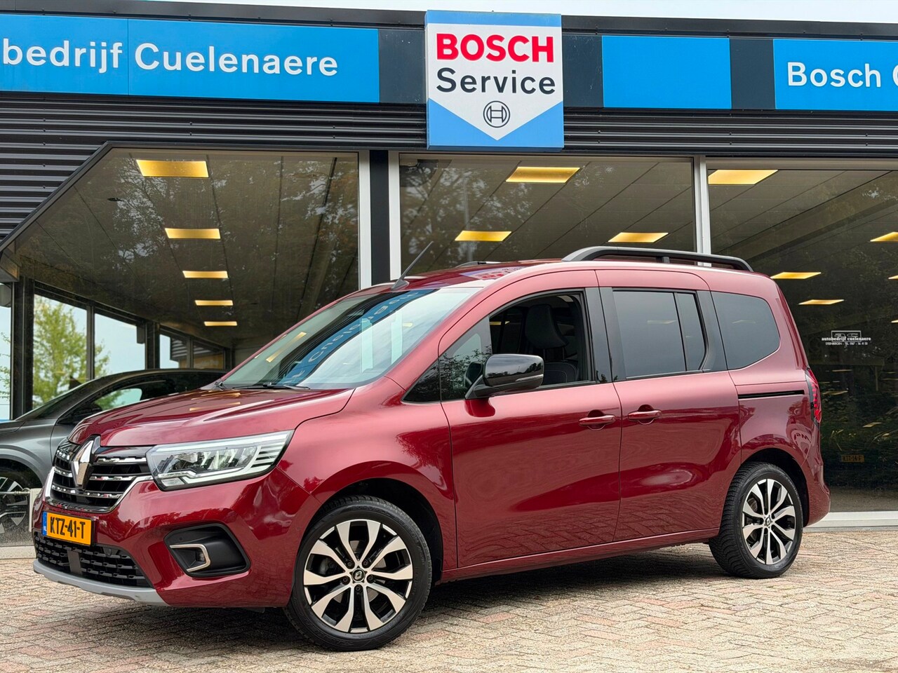 Renault Kangoo - TCe 130 EDC Techno Navi / LM velgen / Camera / P-sensoren / Stoel verw. / Clima - AutoWereld.nl