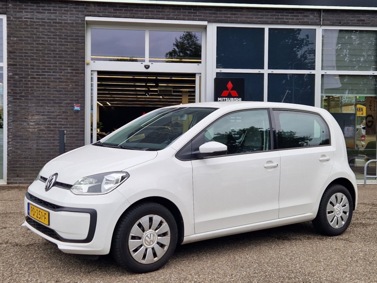 Volkswagen Up! - 1.0i 5drs BMT move up! - AutoWereld.nl