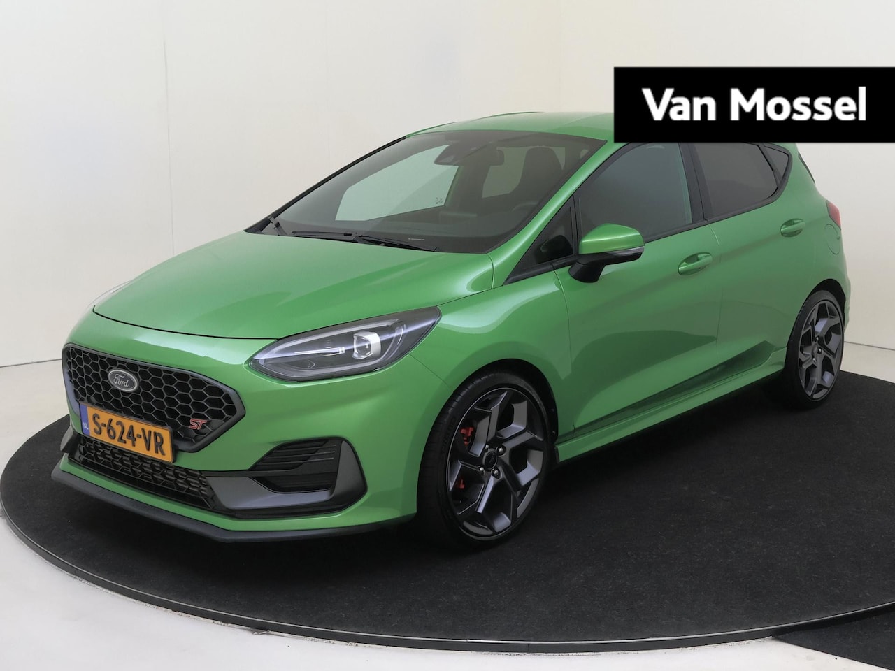 Ford Fiesta - 1.5 Ecoboost ST-X | Stoelverwarming | Navigatie | Parkeersensoren - AutoWereld.nl