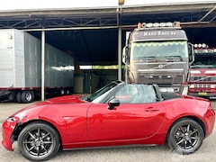 Mazda MX-5 - Cabrio 1.5 SkyActiv-G 131pk 6-bak GT-M - bose - navi - leer - stoelverw - pdc - clima - cr