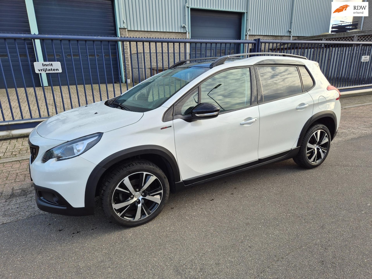 Peugeot 2008 - 1.2 GT-line *158.912 KM*CLIMA*LEER*NAVI*18 INCH - AutoWereld.nl