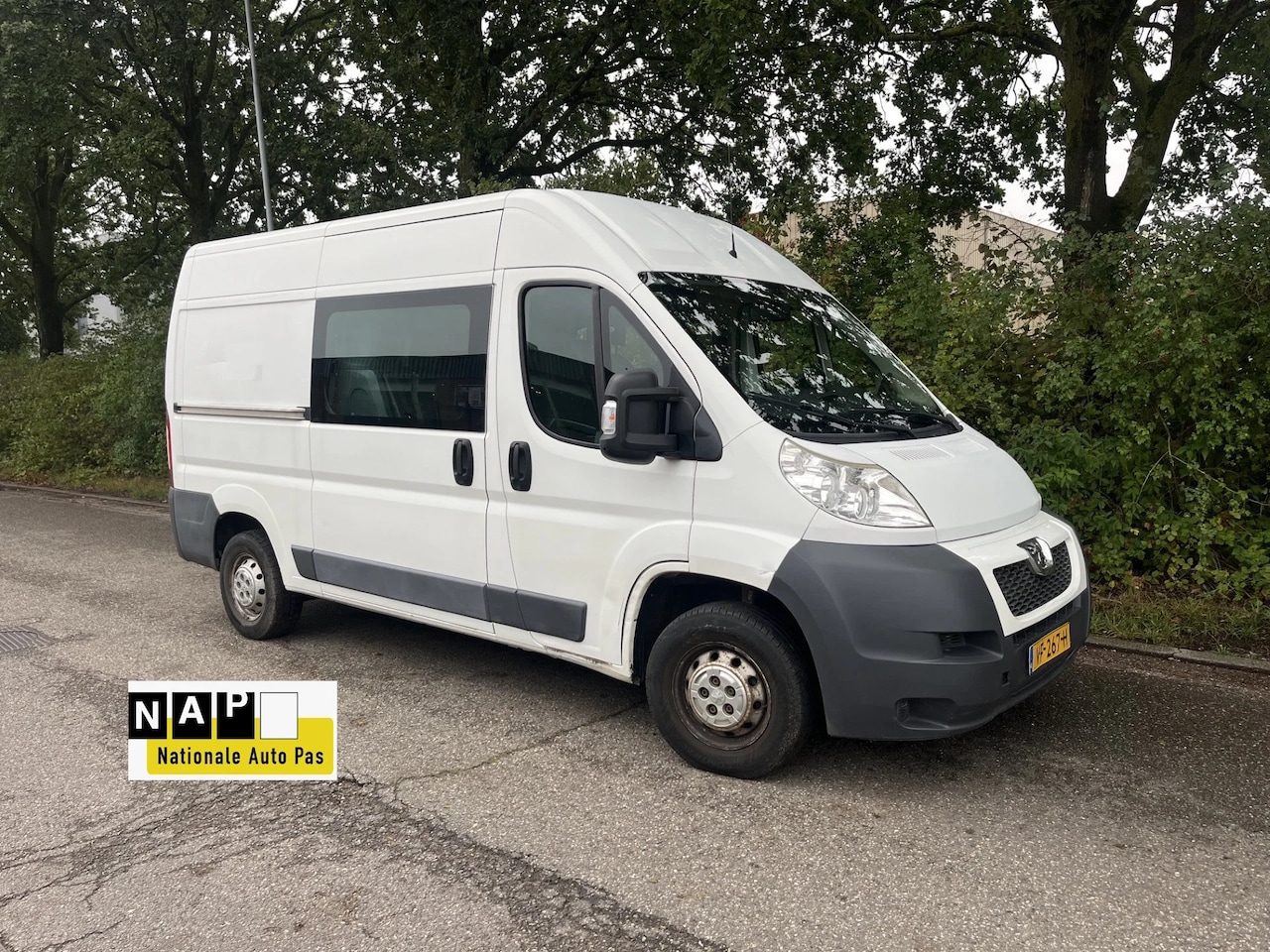 Peugeot Boxer - MULTICAB 2.2 HDi * dubbele cabine * A/C * L2H2 - AutoWereld.nl