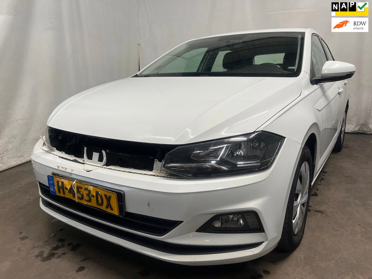 Volkswagen Polo - 1.0 MPI Comfortline - Schade - AutoWereld.nl