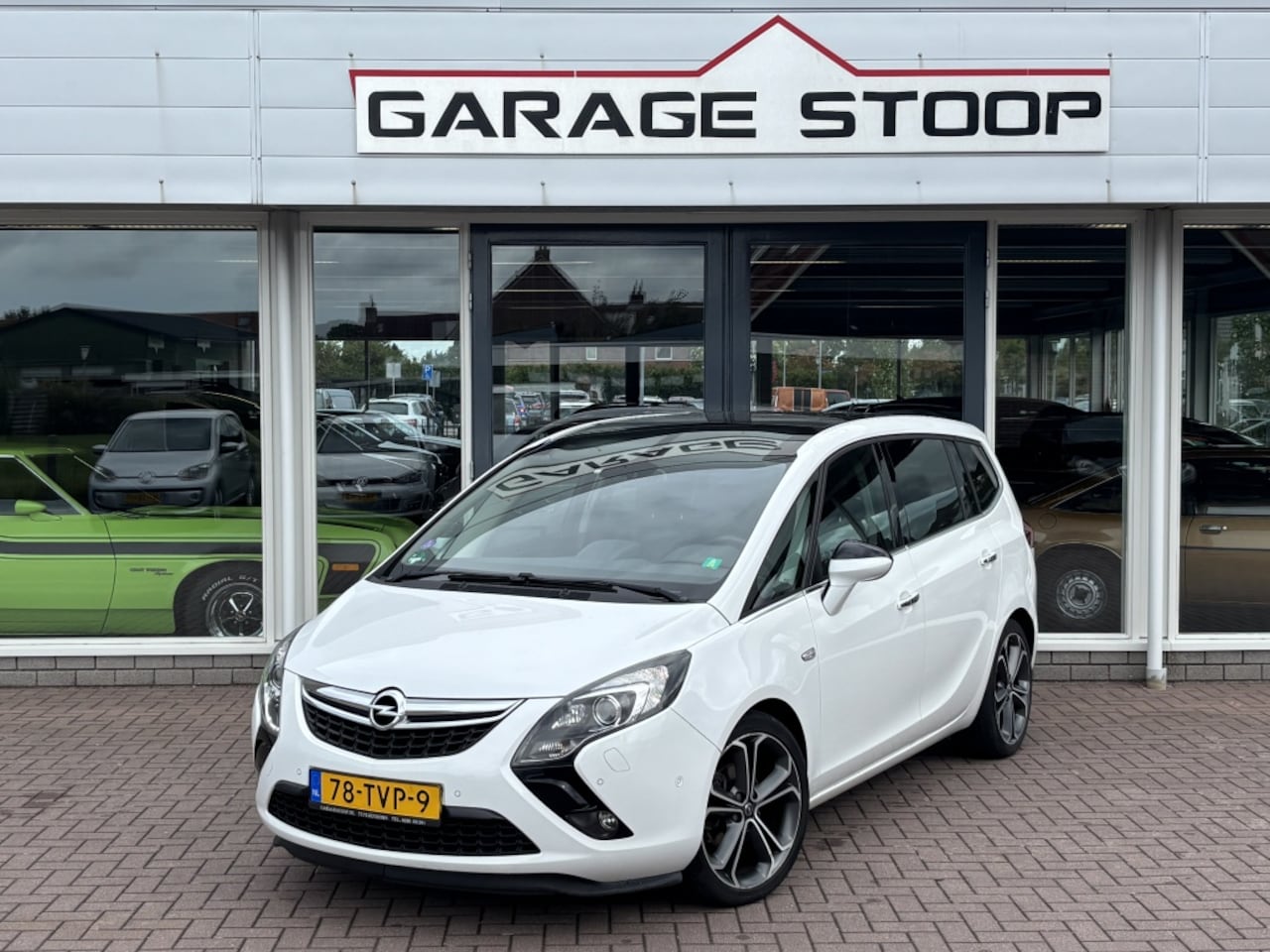 Opel Zafira Tourer - 1.4 Cosmo 7persoons, 19" LMV, Vol leder, super nette staat!!! - AutoWereld.nl