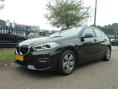 BMW 1-serie - (f40) 118i 136pk Automaat Business Edition Navigatie
