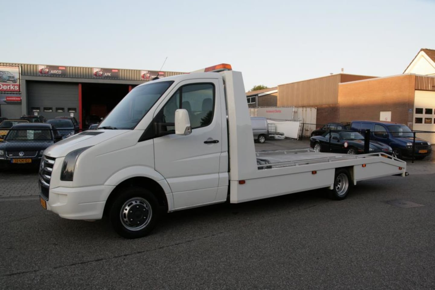 Volkswagen Crafter - 2.5 TDI Lang 2007 Airco Navi Oprijwagen Autotransporter - AutoWereld.nl