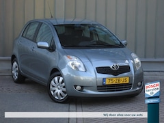 Toyota Yaris - 1.3 VVTI 5-DRS SOL AIRCO