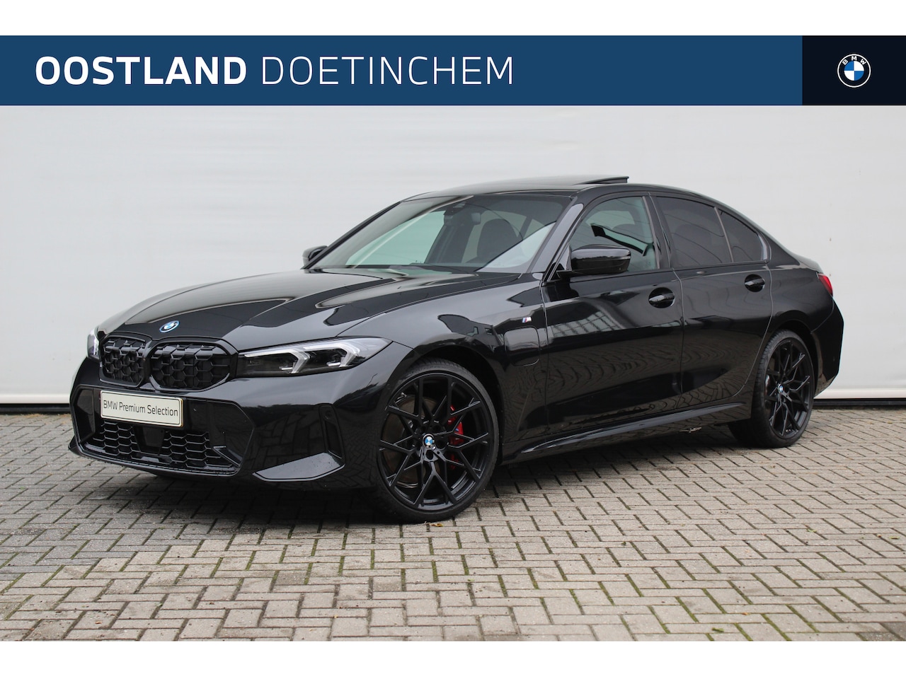 BMW 3-serie - 330e M Sport Automaat / Schuif-kanteldak / M Sportstoelen / Adaptieve LED / Parking Assist - AutoWereld.nl