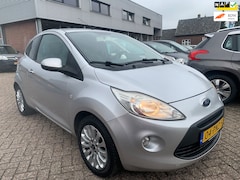 Ford Ka - 1.2 Titanium 2011 € 3.450, - 1Jr. Apk Airco