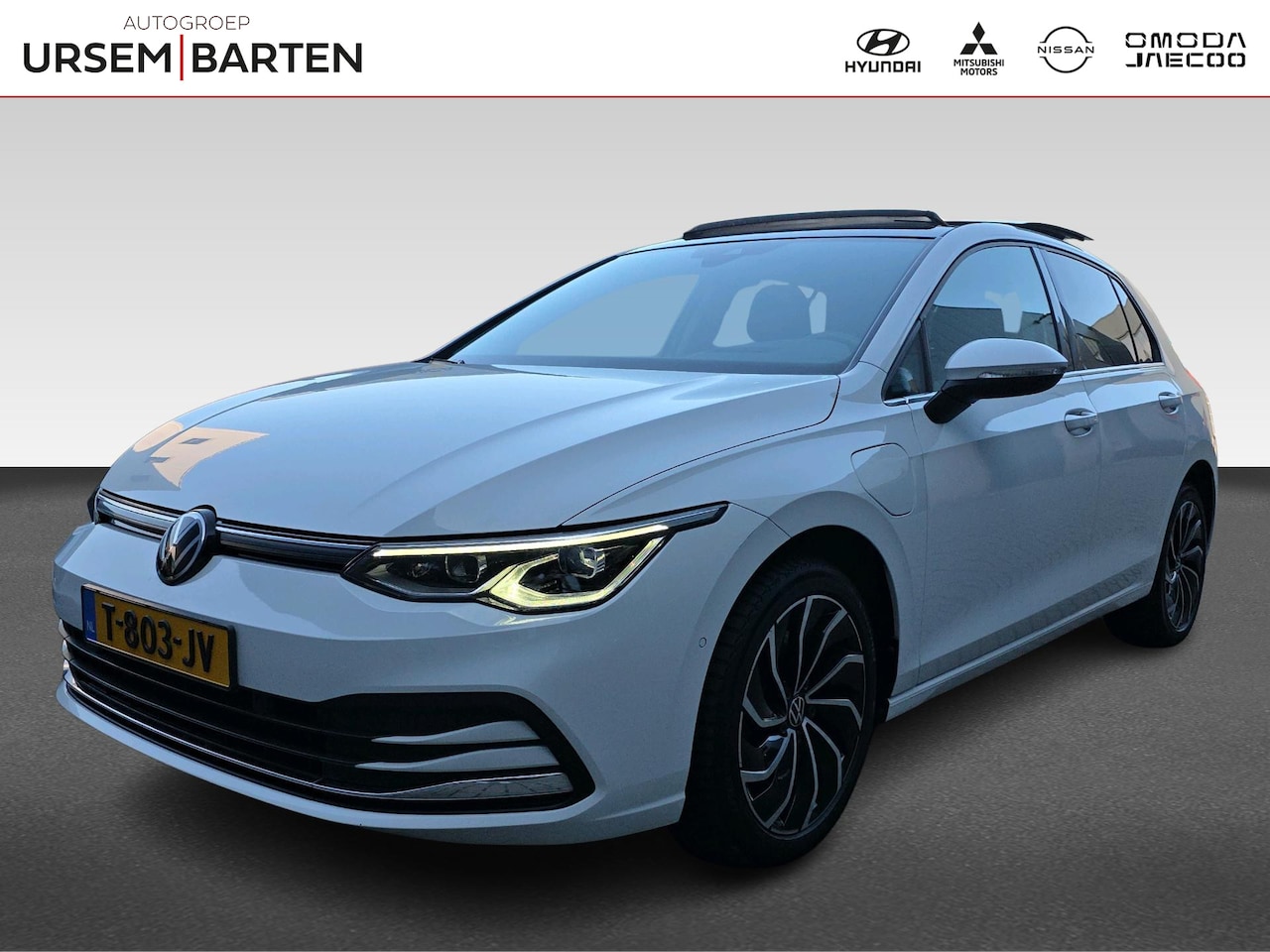 Volkswagen Golf - 1.4 eHybrid GTE | Automaat | Pano | Stoel/Stuurverwarming | Masage | Headup Display | Acht - AutoWereld.nl