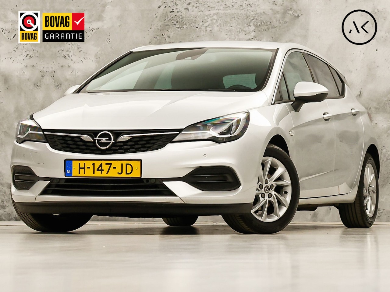 Opel Astra - 1.2 Elegance (DIGITALE COCKPIT, APPLE CARPLAY, GROOT NAVI, CAMERA, CLIMATE, STUUR/STOELVER - AutoWereld.nl
