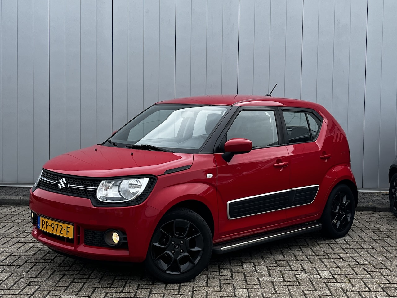 Suzuki Ignis - 1.2 Comfort Airco Trekhaak Treeplanken NL auto - AutoWereld.nl