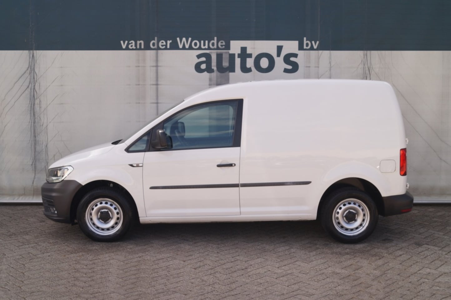 Volkswagen Caddy - 2.0 TDI L1H1 BMT 2.0 TDI L1H1 BMT Com - AutoWereld.nl