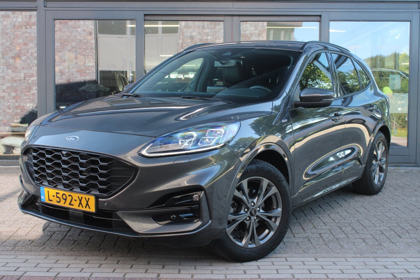 Ford Kuga - 1.5 EcoBoost ST-Line X | Adaptive-cruise | B&O audio | BLIS | Stoel+Stuurwielverwarming | - AutoWereld.nl