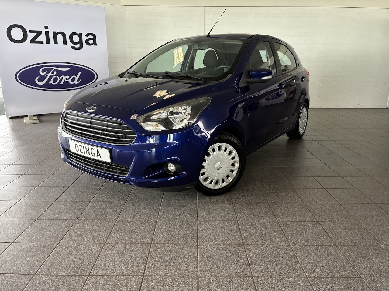 Ford Ka - 1.2 Trend Airco-cruise eerste eigenaar - AutoWereld.nl