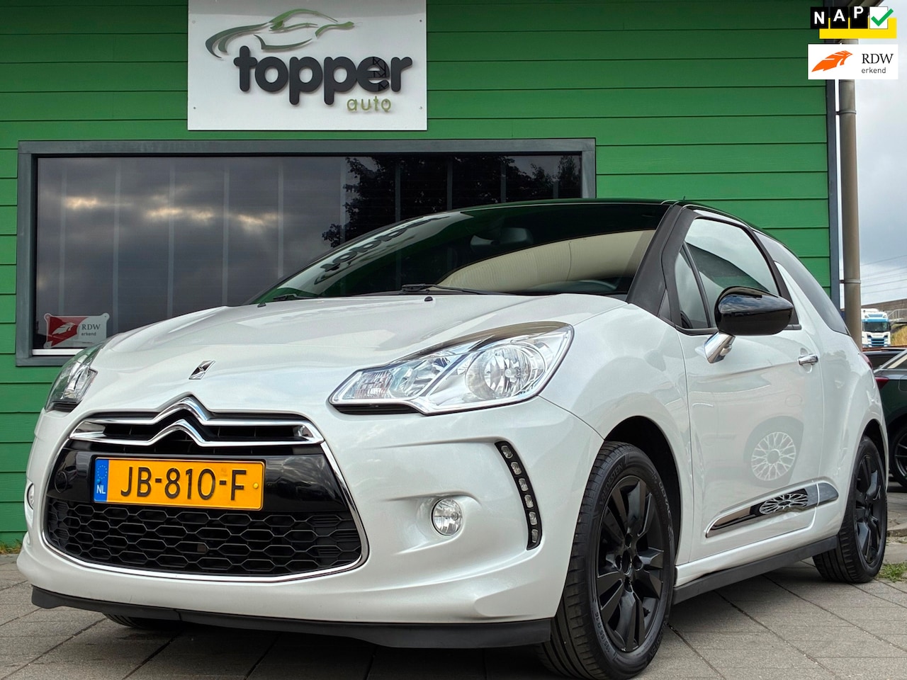 DS 3 - 1.2 PureTech So Chic|1e Eigenaar|CruiseControl|Climatronic|NAP|Nieuwe APK| - AutoWereld.nl