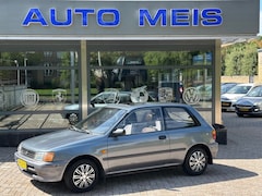Toyota Starlet - 1.3i Automaat Trekhaak Panorama NAP-Autopas Nieuw APK