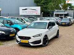 CUPRA Leon - 1.5 eTSI Business Edition Aut/ Adaptive Cruise/Carplay/Camra/Elektrische pak/lDrive assist
