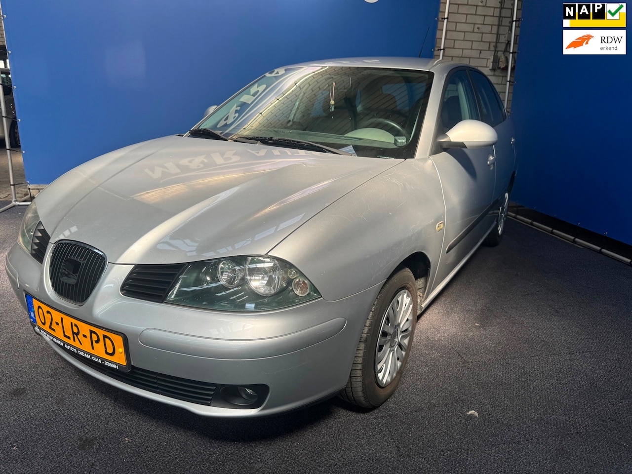 SEAT Ibiza - 1.4-16V Signo Automaat - AutoWereld.nl