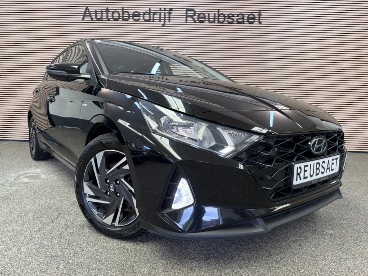 Hyundai i20 - 1.0 T-GDI Comfort 48v Carplay Camera Stoelver, Airco Cruise Incl 12Mnd Garantie - AutoWereld.nl