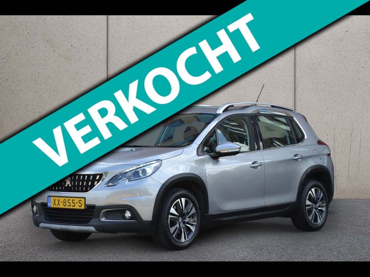 Peugeot 2008 - 1.2 PureTech Allure 110PK | Navigatie | Climate Control | Parkeersensoren - AutoWereld.nl