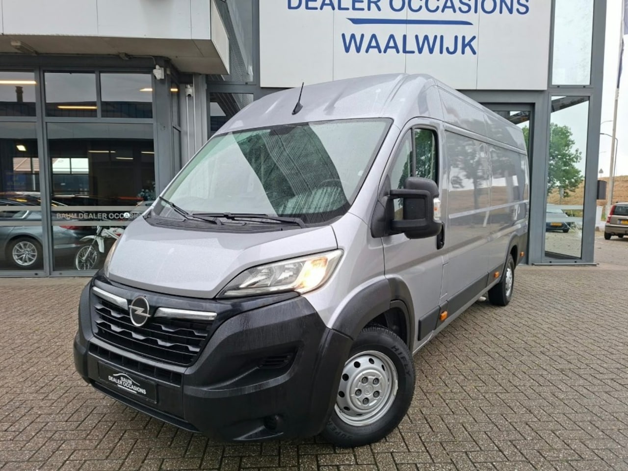 Opel Movano - 2.2D 140 L4H2 EDITION ZWAAR AIRCO NAVI PDC-CAMERA CRUISECONTROL - AutoWereld.nl