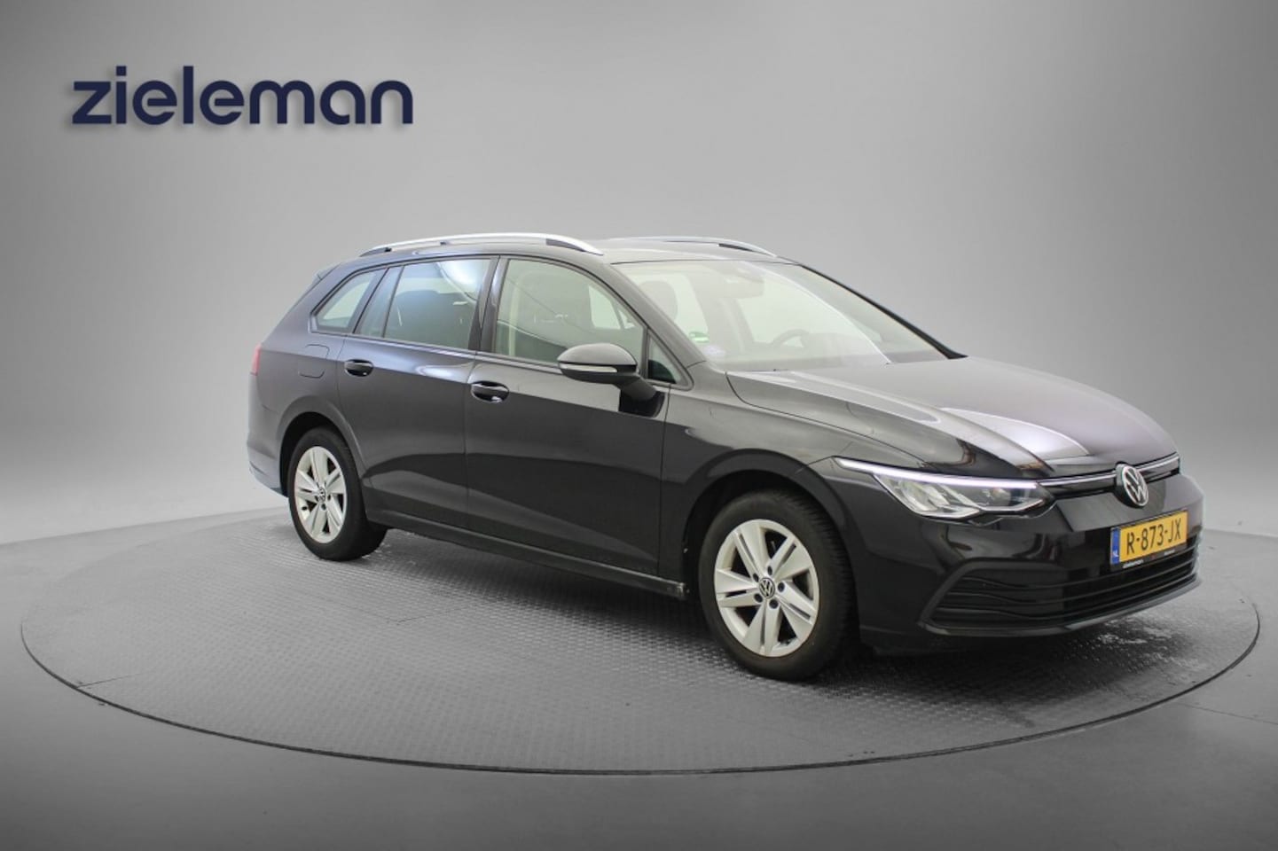 Volkswagen Golf Variant - 1.0 eTSI Life Automaat - Digitaal Cockpit, Carplay, Adapt. Cruise - AutoWereld.nl