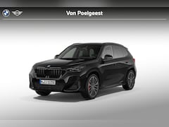 BMW X1 - xDrive25e | M Sportpakket Pro | Innovation Pack | Comfort Pack | Travel Pack | Trekhaak