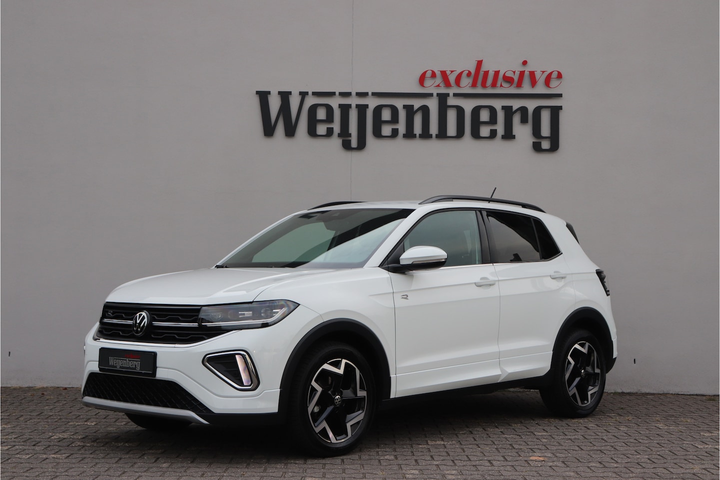 Volkswagen T-Cross - 1.0 TSI R-Line DSG IQ Matrix ACC PDC - AutoWereld.nl