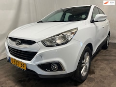 Hyundai ix35 - 2.0i Active SCHADEAUTO