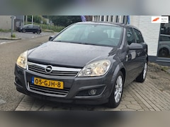 Opel Astra - 1.6 Temptation*rijd rem schakel zeer goed*nap*apk*airco ijs*velgen*inruil mog|