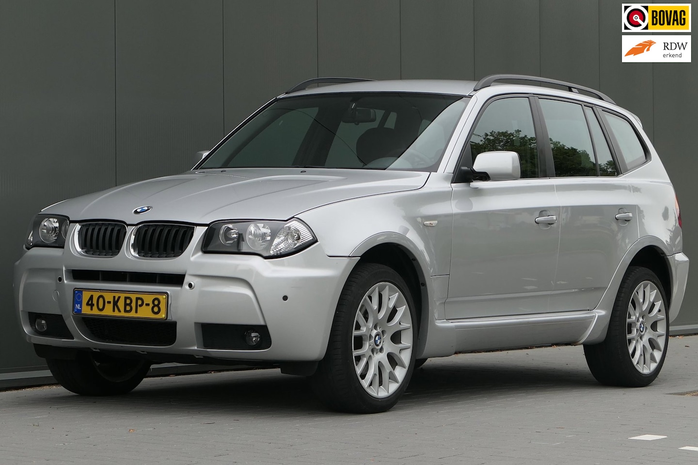 BMW X3 - 3.0i Youngtimer Navi Stoelverwarming Leder Memory - AutoWereld.nl