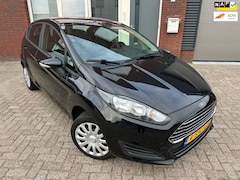 Ford Fiesta - 1.0 Style / Navi / 5DRS / Airco / NAP / MF Stuur